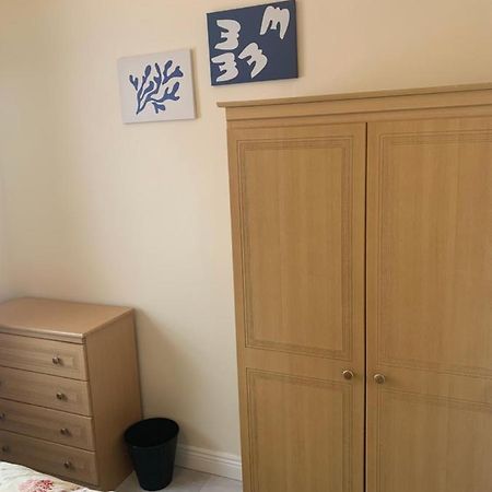 One Bedroom Apartment Dublin Exterior photo